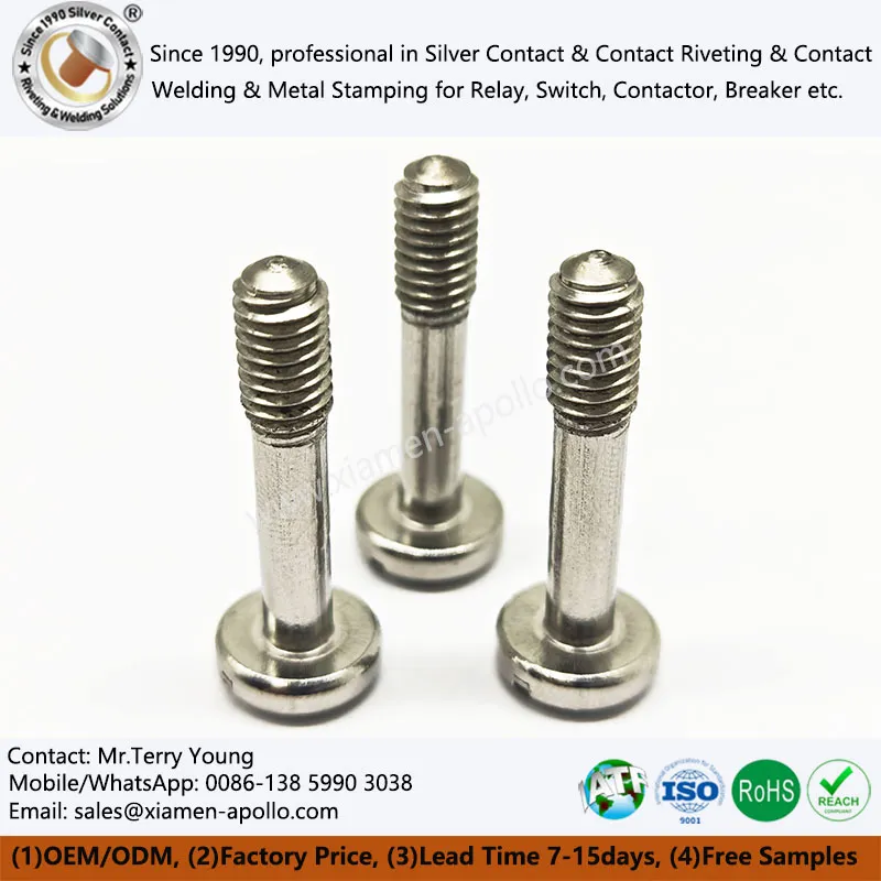 سلاٹڈ پنیر کے اوپر سر کے پیچ